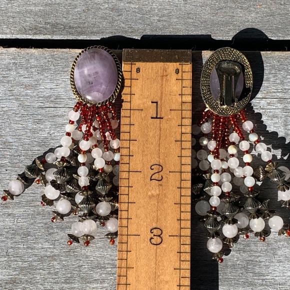 Vintage | Clip Beaded Earrings - Picture 6 of 14